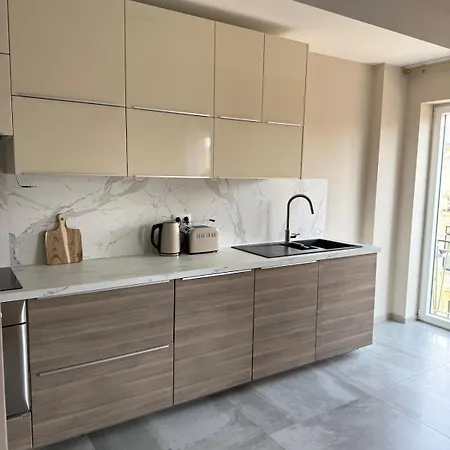 Recently Renovated Daire *
