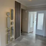 Recently Renovated אוסטנדה