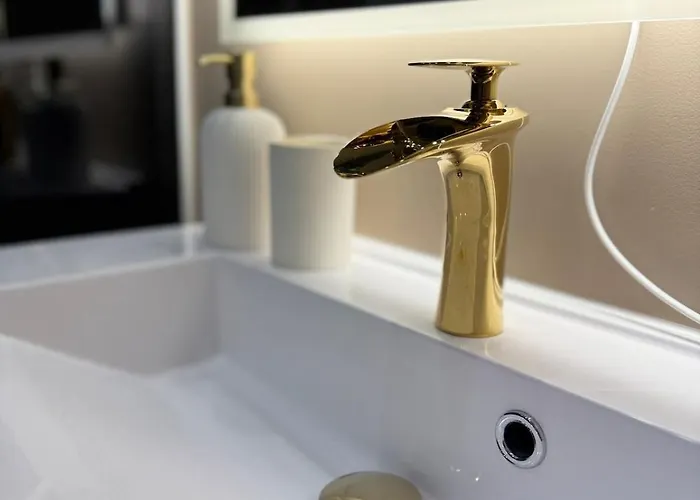 Recently Renovated Appartement *