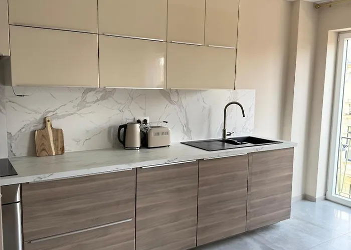 Recently Renovated Appartement *